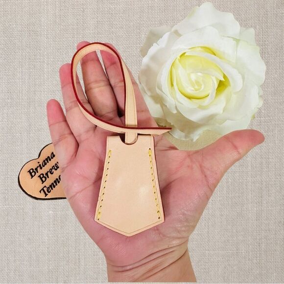 Leather Tag -Vachetta GENIUNE DECORATIVE LEATHER TAG - Picture 1 of 4